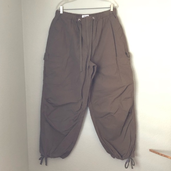 RSQ Olive military green fluffy cargo pants with zipper XXLarge - Picture 3 of 13